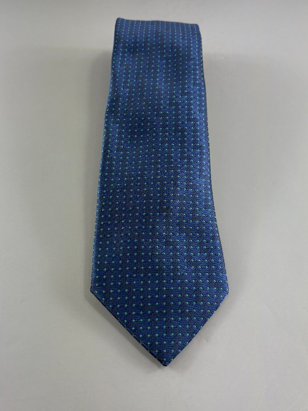 Towergem Blue / Green Men's Tie Extra Long 3 1/2" x 66"
